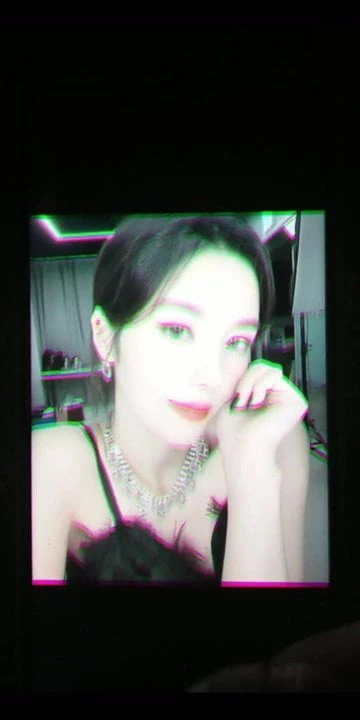 Eunbi (IZONE) Cum Tribute