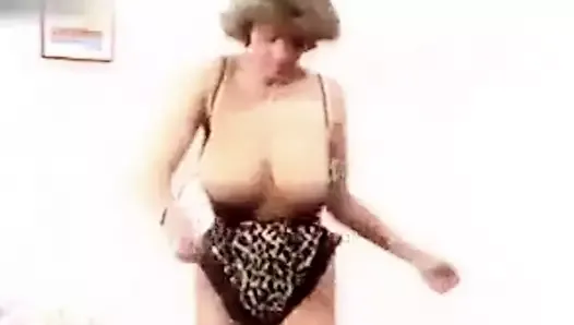 WORD UP - vintage 80's big tits milf striptease dance