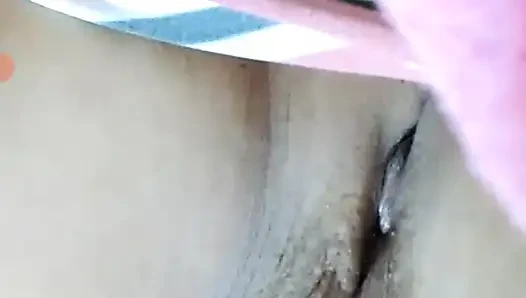 Görüntülü görüşmede bile seks yapmadan duramıyor