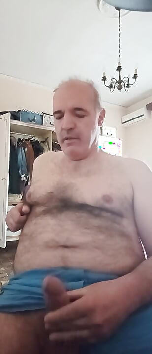 Aku cum melihat tubuh mulatto Francesca!