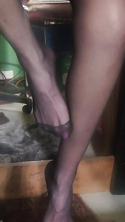 Goode Girl Black Pantyhose Foot Worship POV JOI