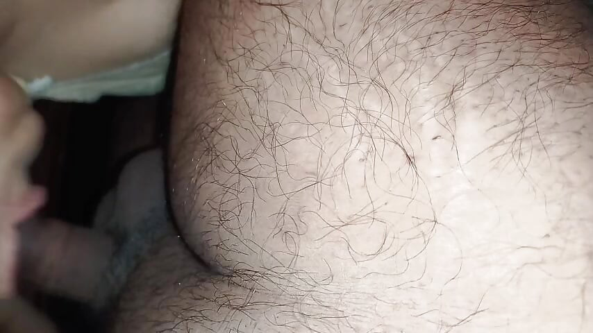 Desi Bhabhi blowjob. Bhabhi ne dever ka chupa lagaya.