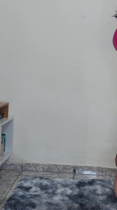 Emotivni trenutak iz "Moja prekrasna pokćerka pleše i opsjednut sam time da je jebem u pičku"