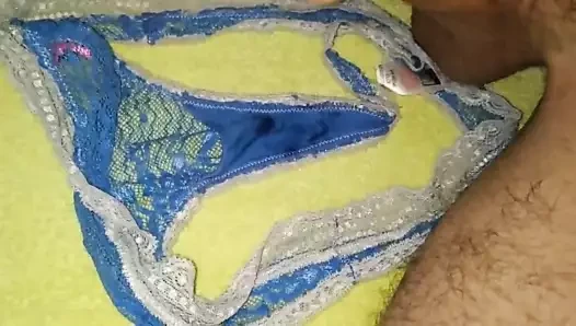 Cum içinde külot 15