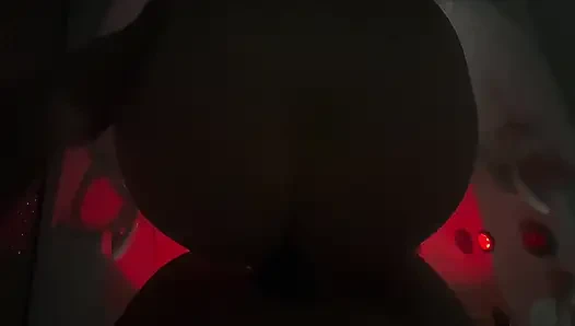 Горячее джакузи с моей сводной сестрой - сводный брат не смог устоять