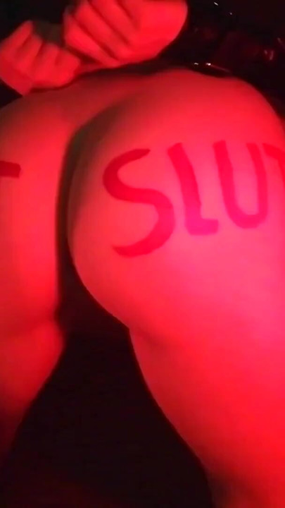 Whipping a slut until her pussy starts juicing | Clip 1