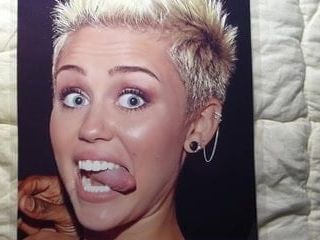 Miley Cyrus Cummed