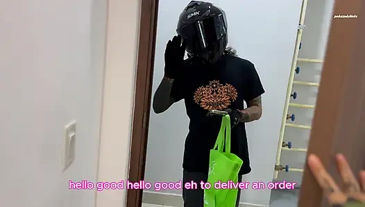 My boyfriend cheated on me, so I'm giving my ass to the delivery guy and keeping his dick. Penectomy