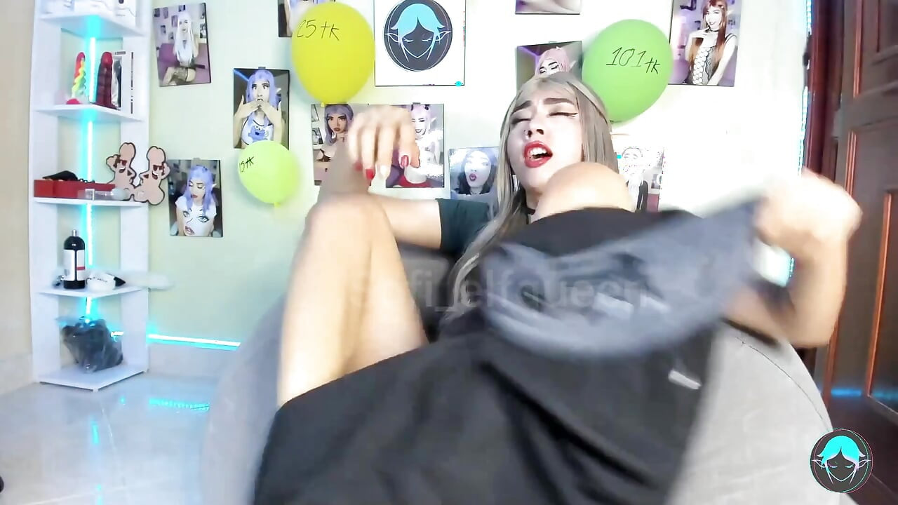 Footshow pijat kaki berminyak dan footjob