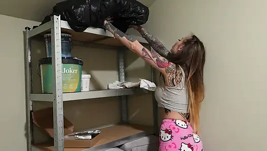 I Forgot Why I Went Down to the Basement When I Saw His Huge Dick