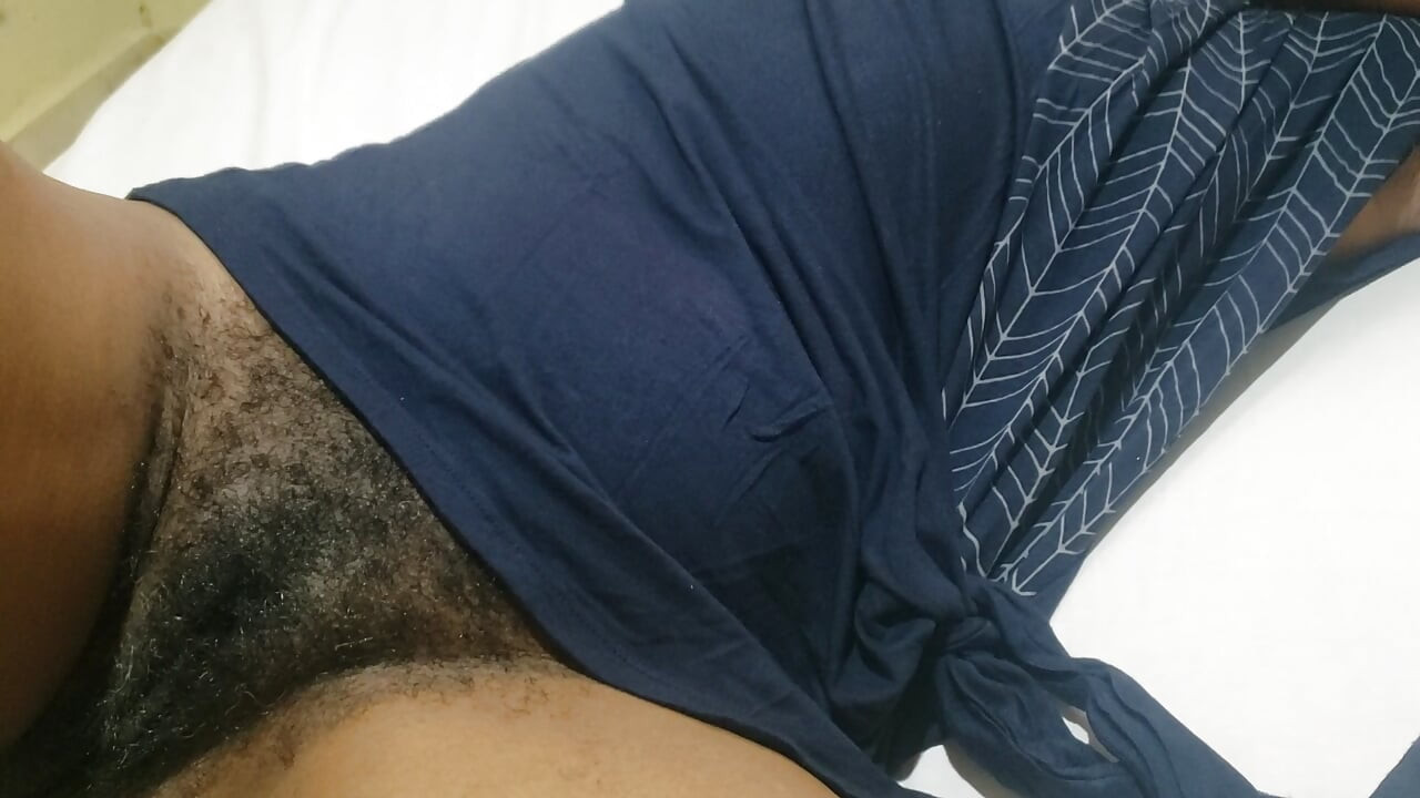 Secret midnight desires of an older woman as she lets her unshaven mature muff be teased