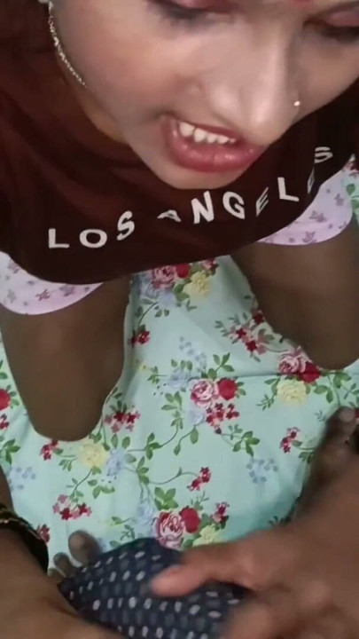 Sexy Indian Amateur Sucks Cock & Gets Fucked Deep | Clip 1