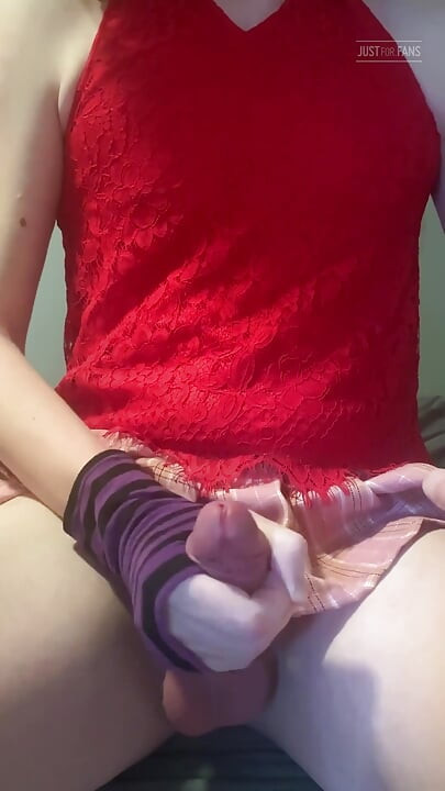 Teen Twink stříká dvakrát za 3 minuty