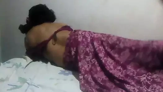 Roma bhabi sıcak sırtı açık video