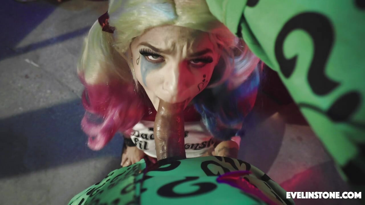 Harley Quinn Cosplay Ansigtsbehandling Fuck Nederlag