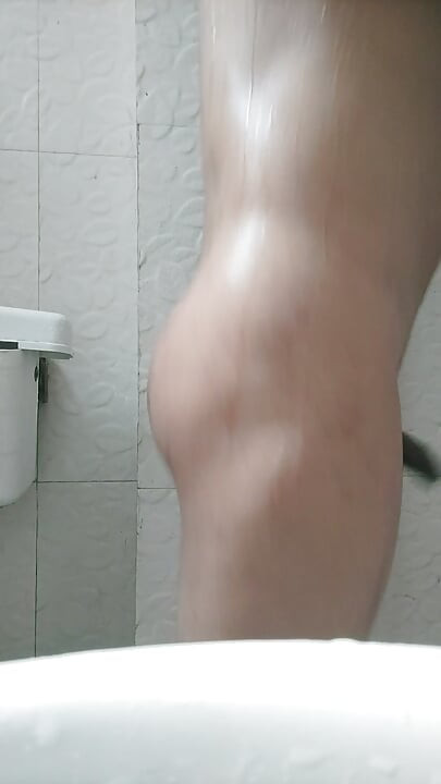 This way I conditioned my fluffy and hot booty.