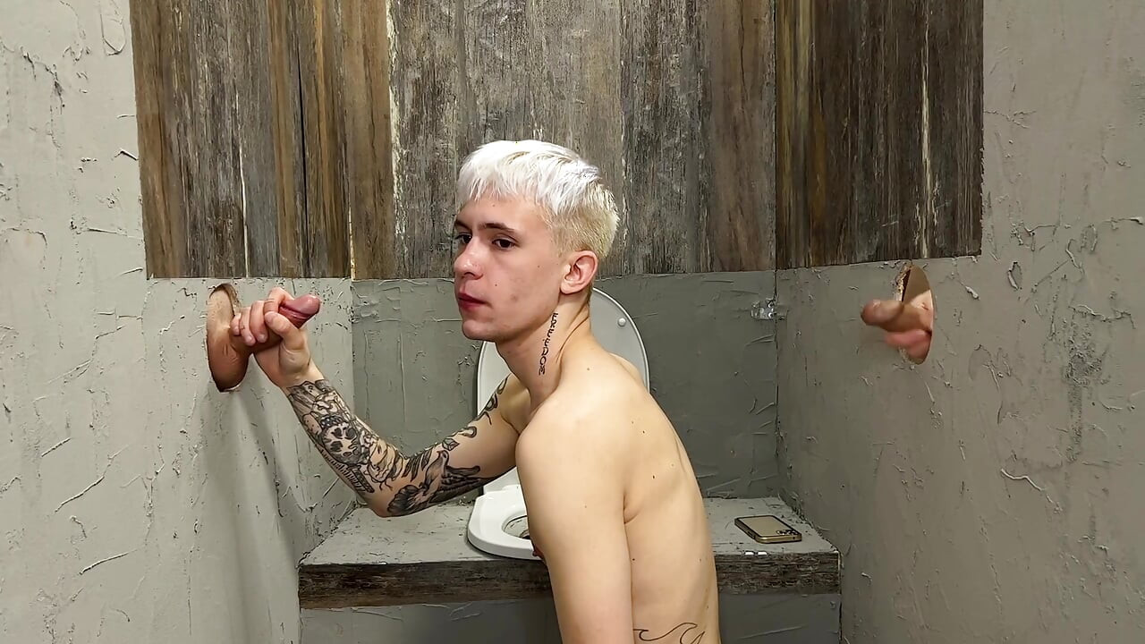 I Went to Masturbate in the Toilet, but in the End They Stuffed Me in My Mouth and Ass