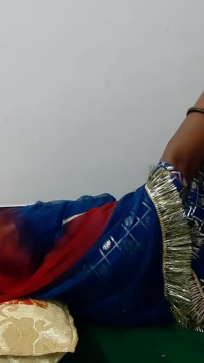 Powerful moment from "Kavitamaam fucking in oyo room"