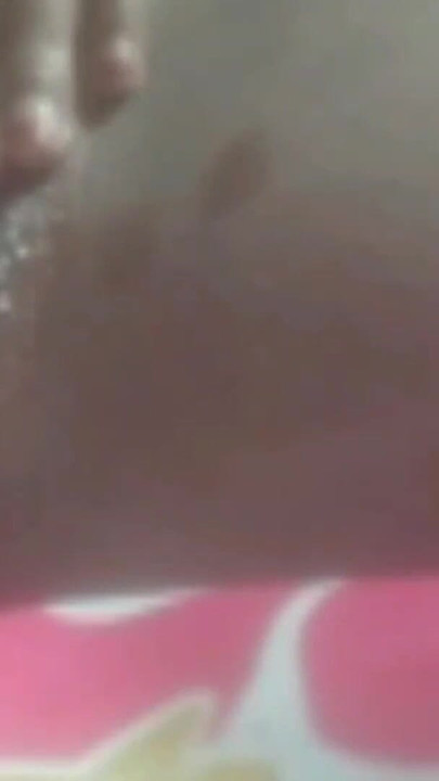 Momento imperdível de "enteada quer meu pau grande com beijos"