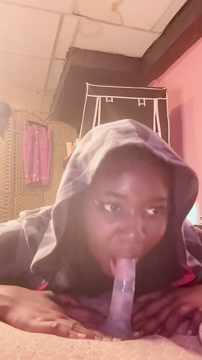 Chupando El Pene Tan Bien (video Completo)