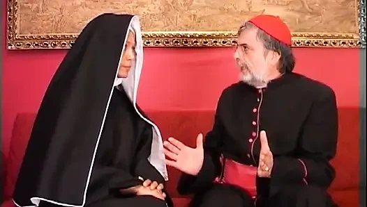 Azgın kız ağzına büyük beyaz bir yarak alıyor