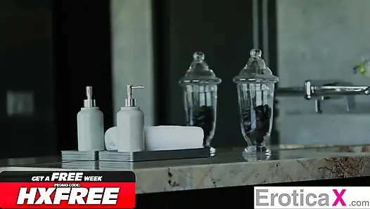 Eroticax - chloe amour romantik şehvetli seks sırasında büyük memeler ve göt sallama
