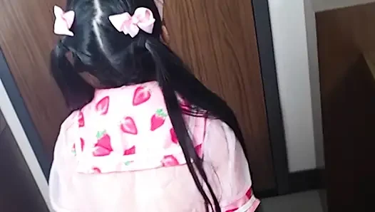 Look at my new dance moves coach  - 18 Year Old Asian Slut