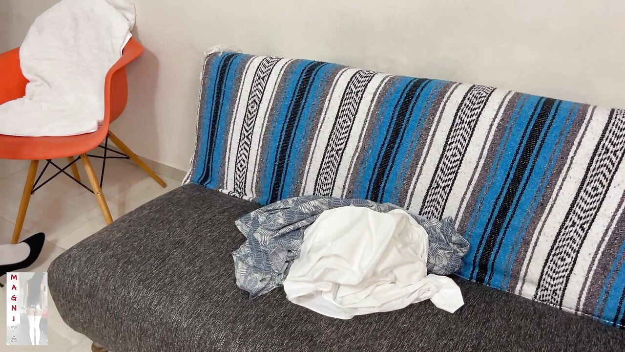 Latina Maid Collection Four (3 Sextapes in 1) Över 40 Mins)