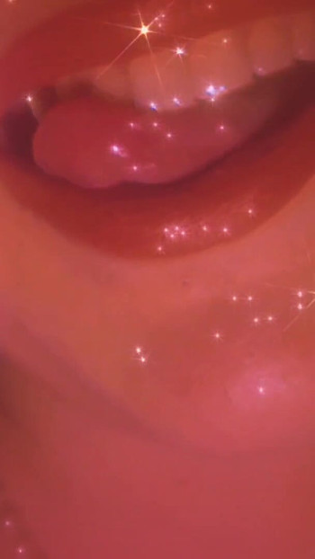 Moment iconic de la "Goon for my Lips"