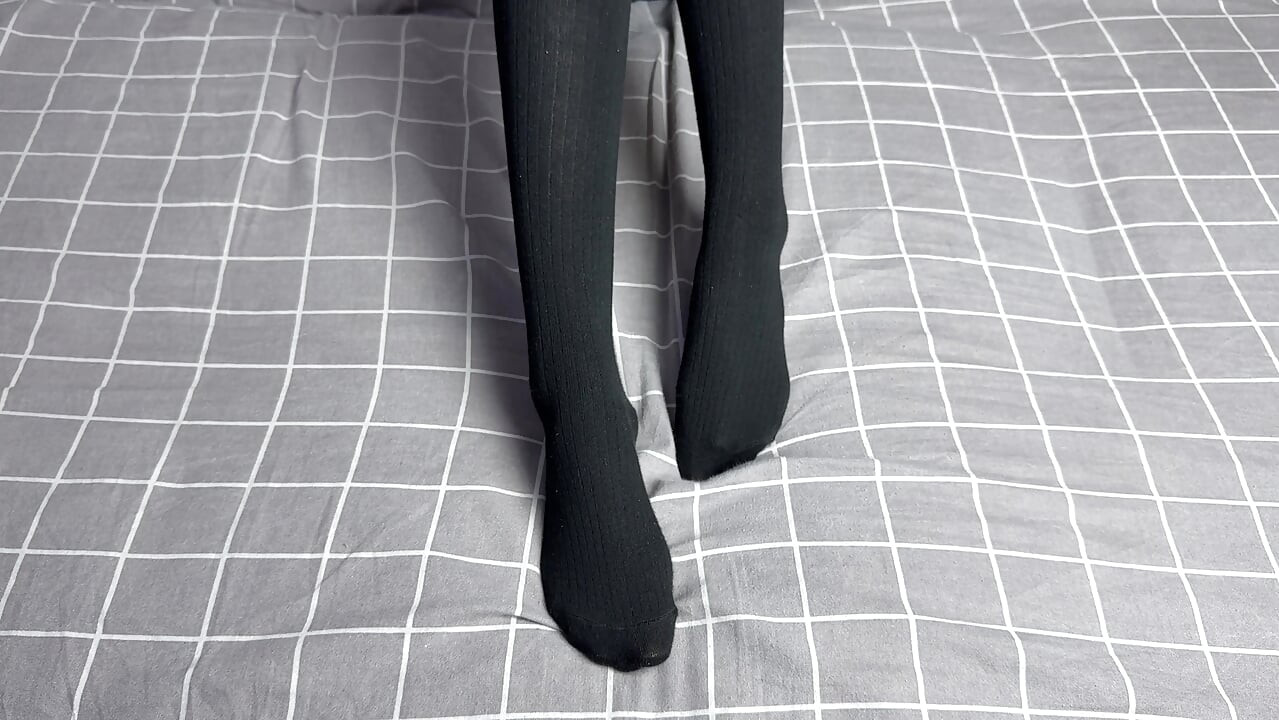 Doar tu și stăpâna în șosete negre lungi