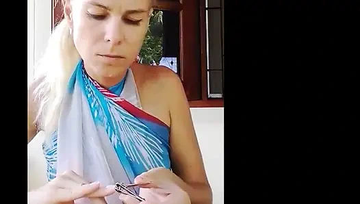 Ignore You! Nail Cut, Polish, Coloring