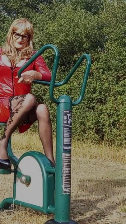 Memorable moment from "Tranny Ass Fucking Gym Equipment in the Park"