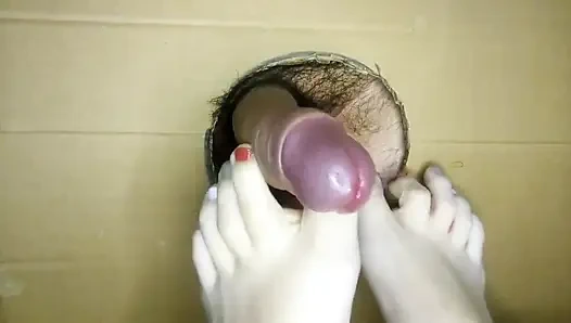 Gloryhole & footjob