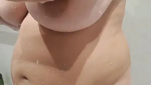 Pov - close up - slowmotion toket besar alami