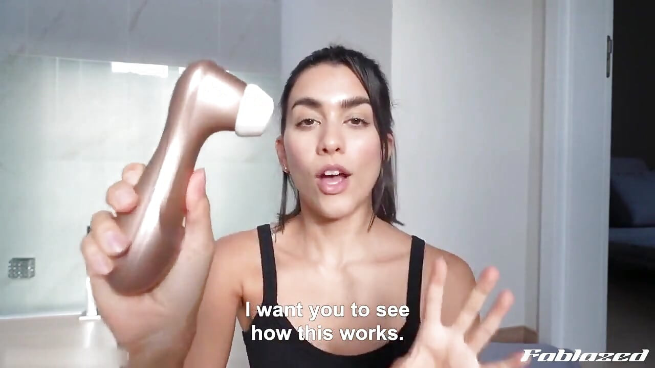 2.555 zile face porno: aceasta este colecția mea de jucării