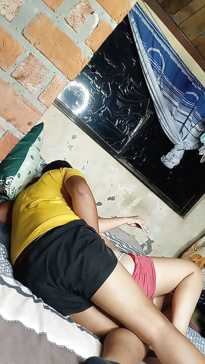 Meu padrinho me visita no meio da noite