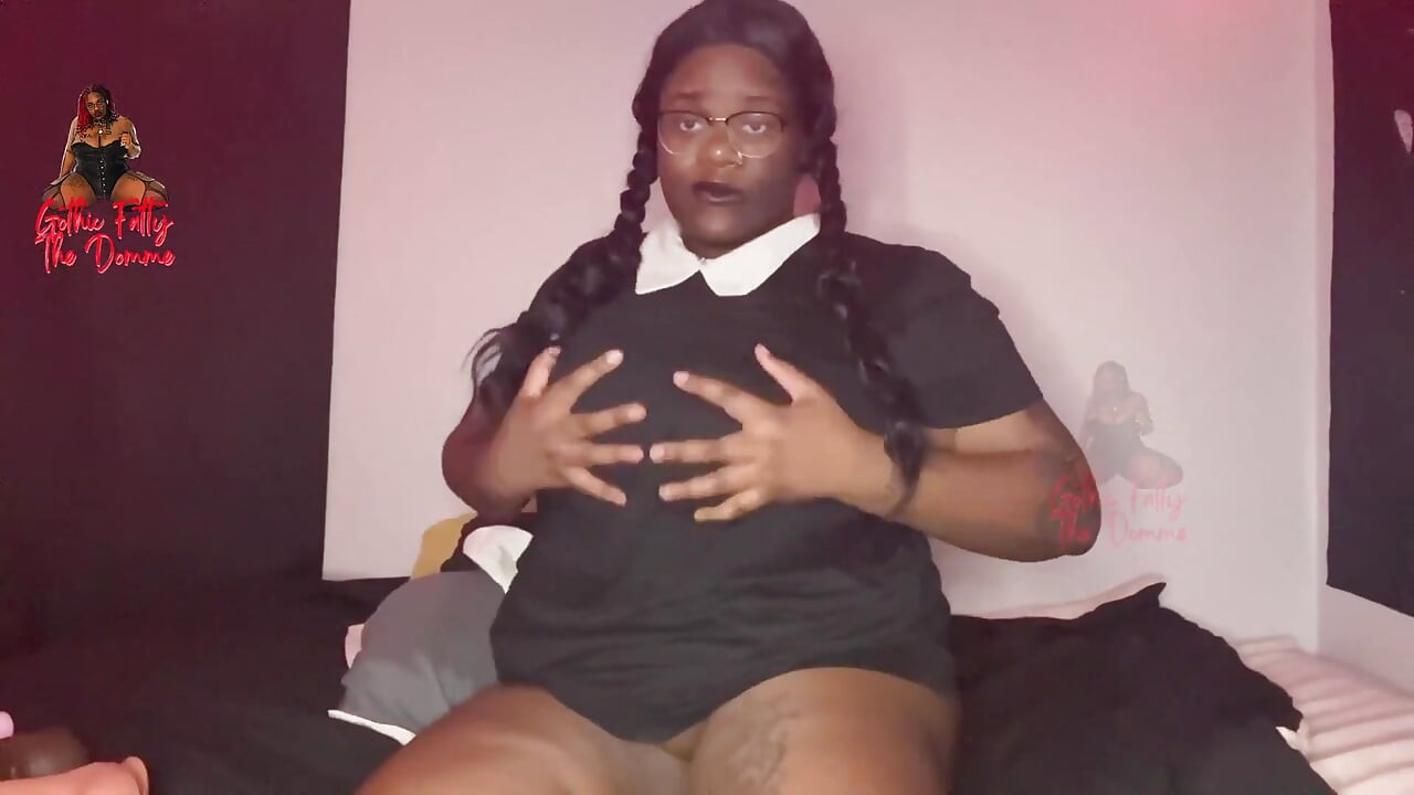 ウェンズデー・アダムス・ダブル・ペネトレイテッド