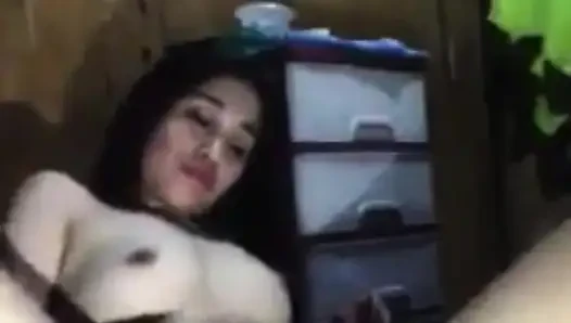 인도 소녀 콜멕이 쉬고