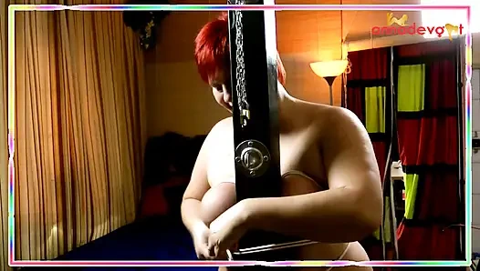 Use me as you want - the main thing is that I get sperm