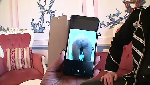 Alman bdsm -köle olarak orta yaşlı seksi kadın