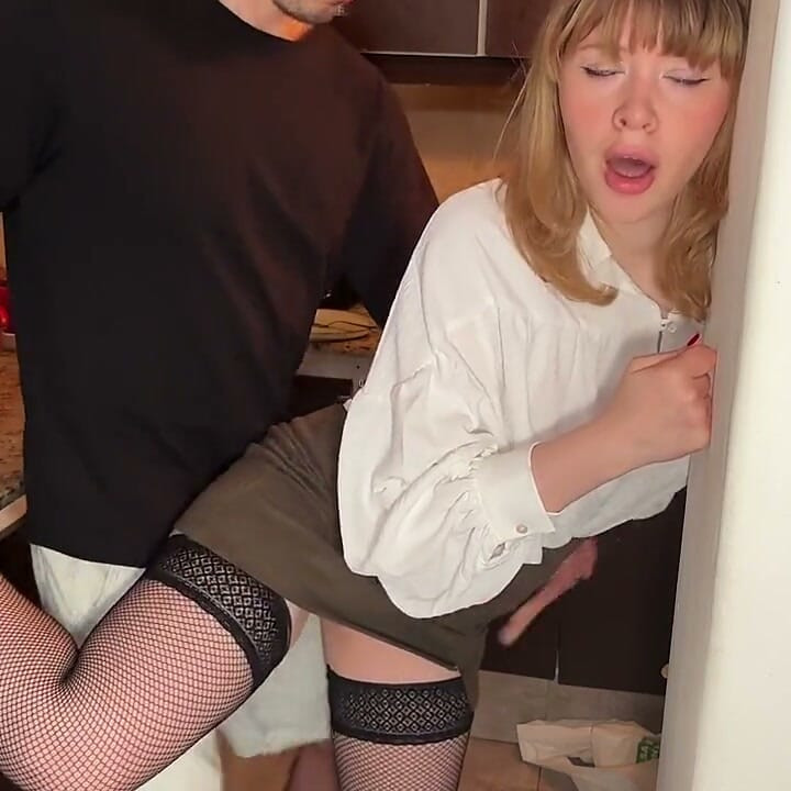 Teaching Fan How to Cook: Kissing Dry Hump, Grinding