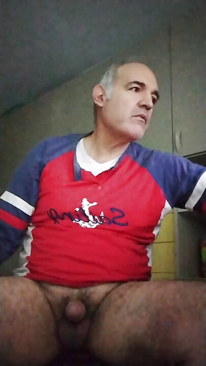 10月の今週の土曜日にようやくチンポをけいれんさせて楽しむことができます