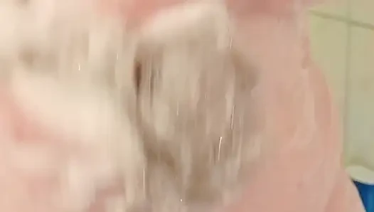 Sexy sabrinahole handjob, abspritzen und heiße dusche