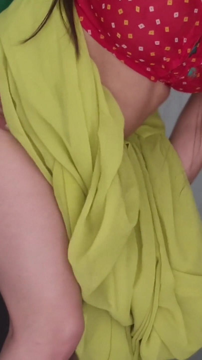 Bhabhi Ne Kaha Kaam Ke Badle Mein Jo Marzi Lelo Devar ji.. | Clip 1