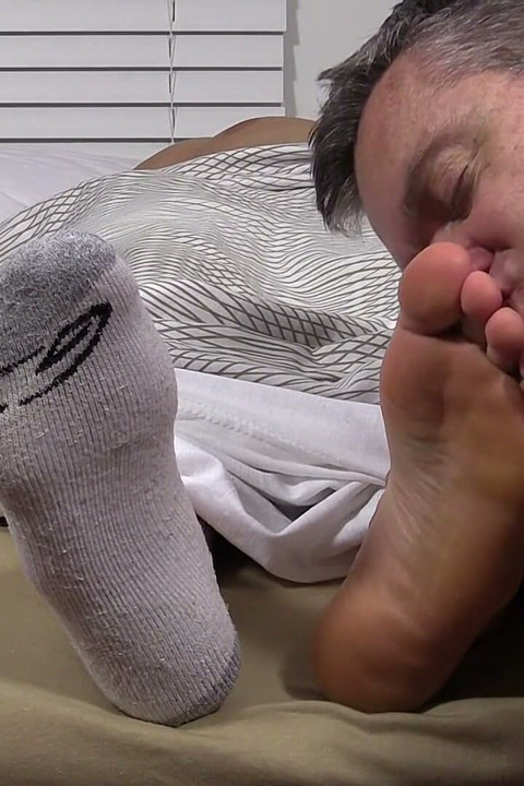 Viggo's Size 11 Feet & Socks Sniffed in His Rest