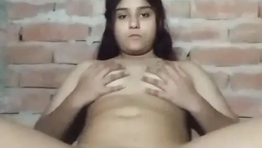 Kız ustalaşarak