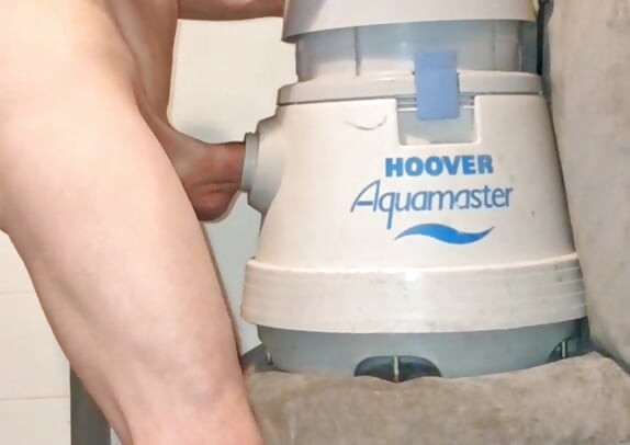 Διασκεδάζοντας με το Hoover μου.