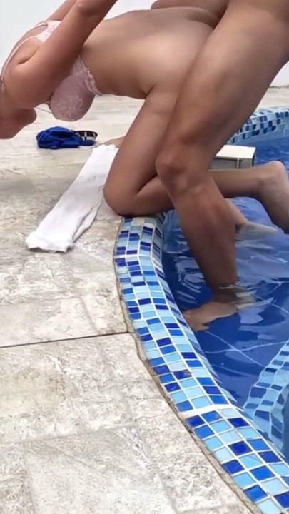 Innocent to hot 18 year old skinny massage ends in hardcore orgasm | Clip 1