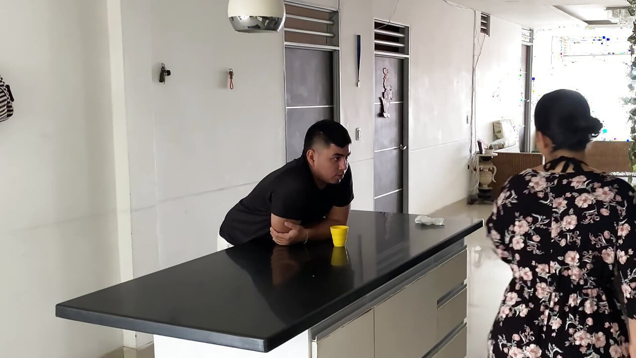 I Seduce My Stepbrother Until I Convince Him to Fuck Me.