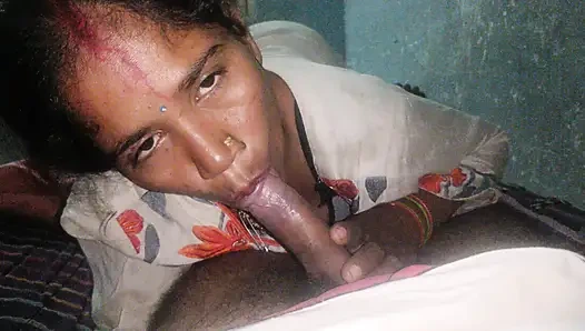 Hintli kadın ateşli video